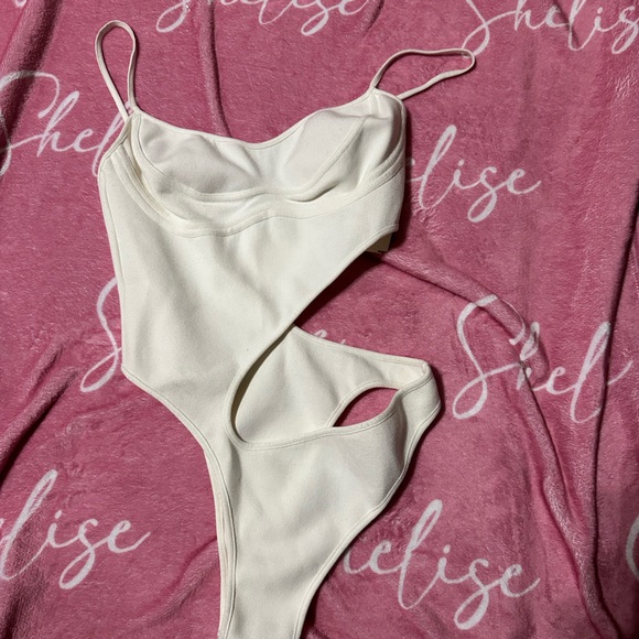 NWOT Mugler Asymmetrical Cut Out Bodysuit - Picture 3 of 7